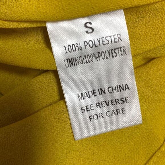 Wishlist Apparel Mustard Sleeveless Top Size Small - Picture 5 of 6